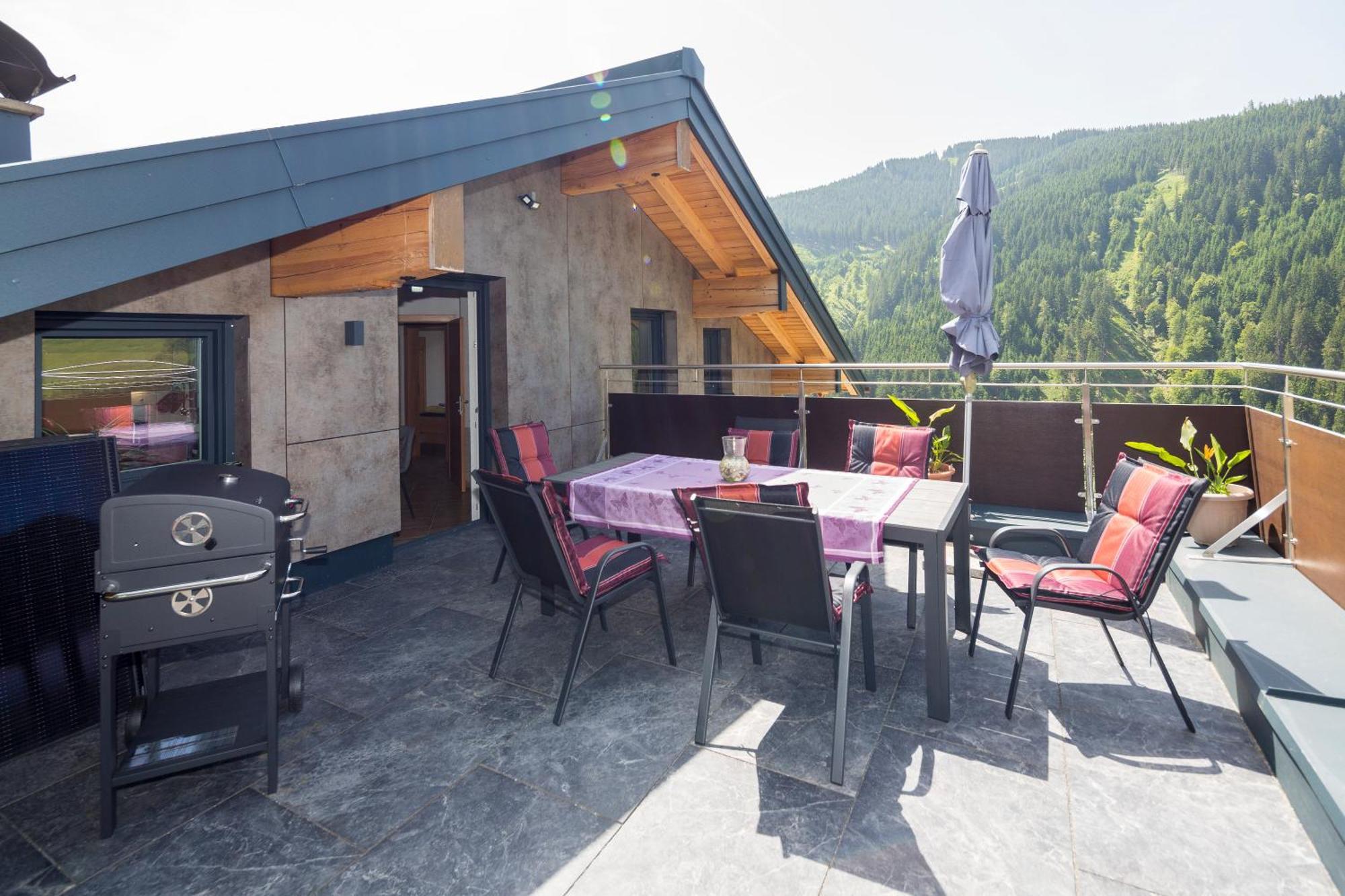 Landhaus Oberzinnegg Saalbach-Hinterglemm Exterior photo