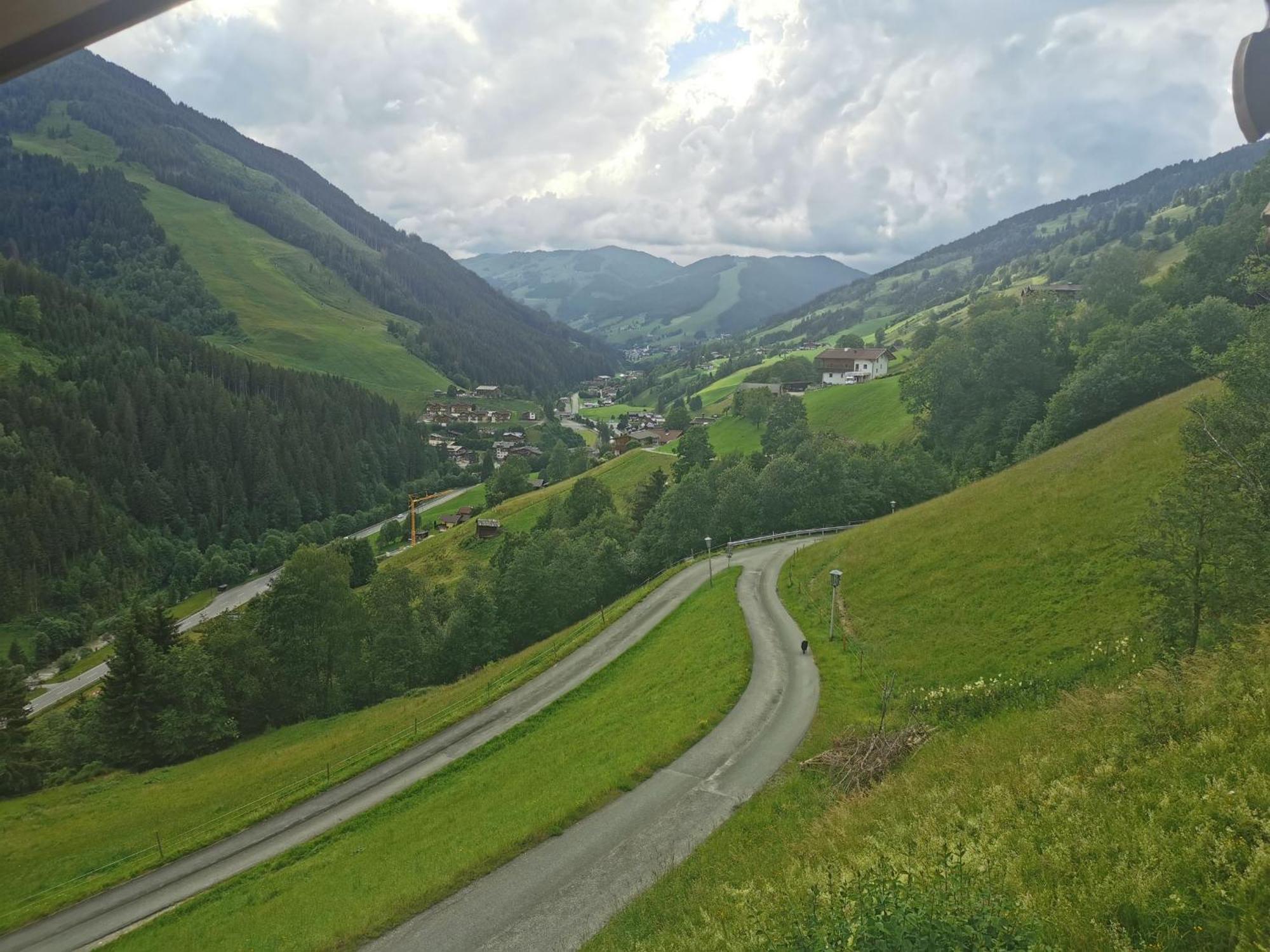 Landhaus Oberzinnegg Saalbach-Hinterglemm Exterior photo