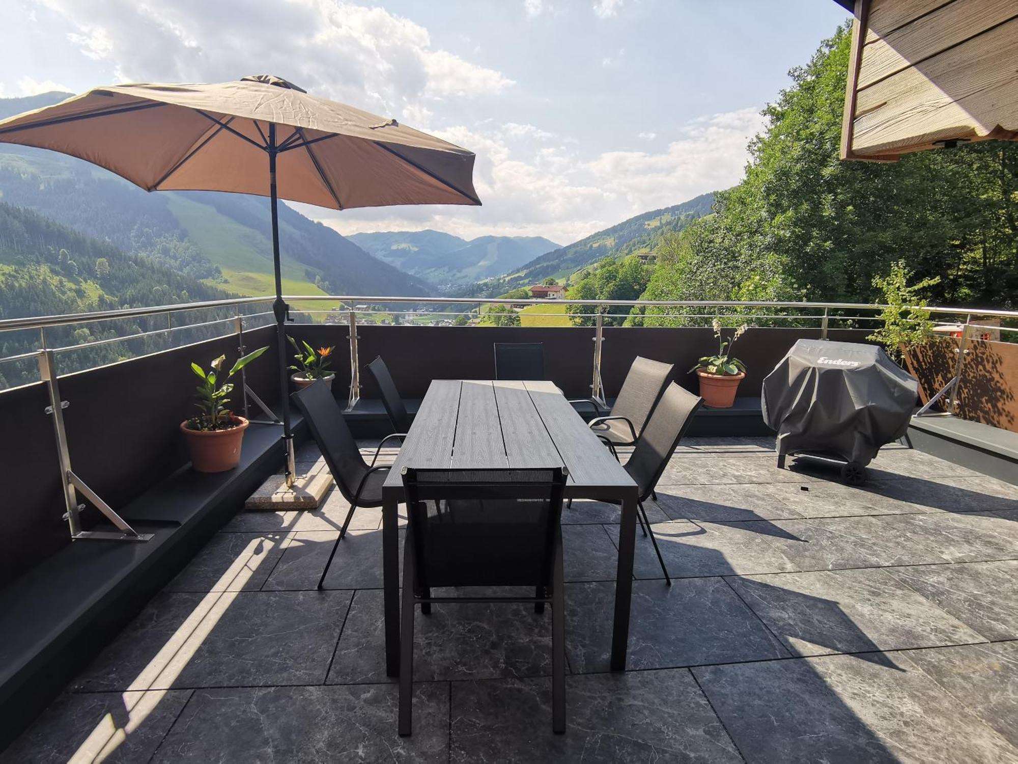 Landhaus Oberzinnegg Saalbach-Hinterglemm Exterior photo